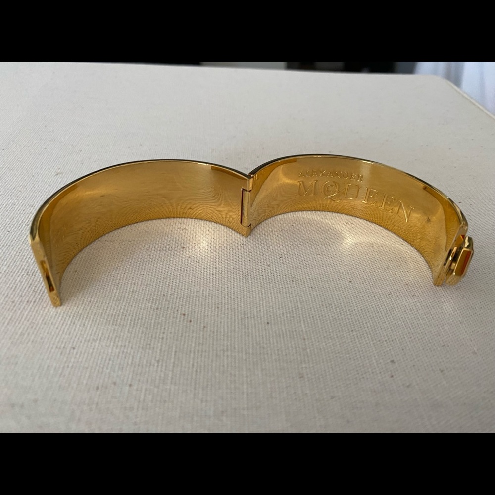 Alexander McQueen enamel skull bracelet JULY 4th - Picture 5 of 6